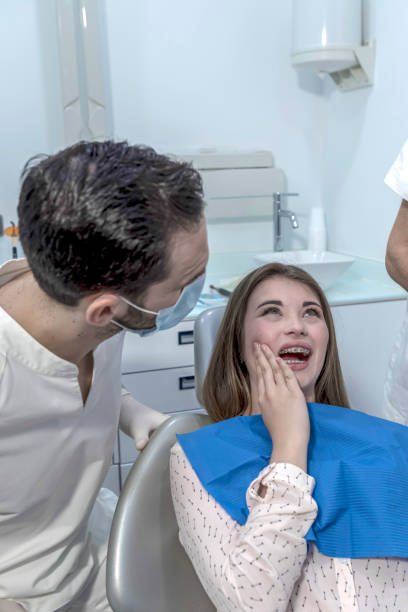 Best Emergency Treatment for Oral Infections in Black Point Green Point, CA